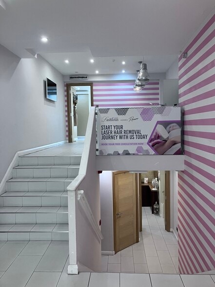 37 Western Rd, Brighton for sale - Interior Photo - Image 3 of 6