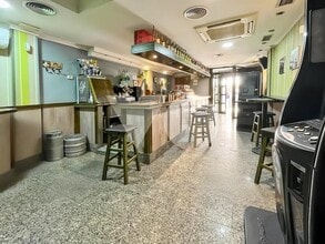 Retail in Coslada, Madrid for lease Interior Photo- Image 2 of 4