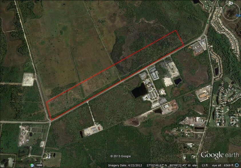 SE Bridge Rd, Hobe Sound, FL 33455