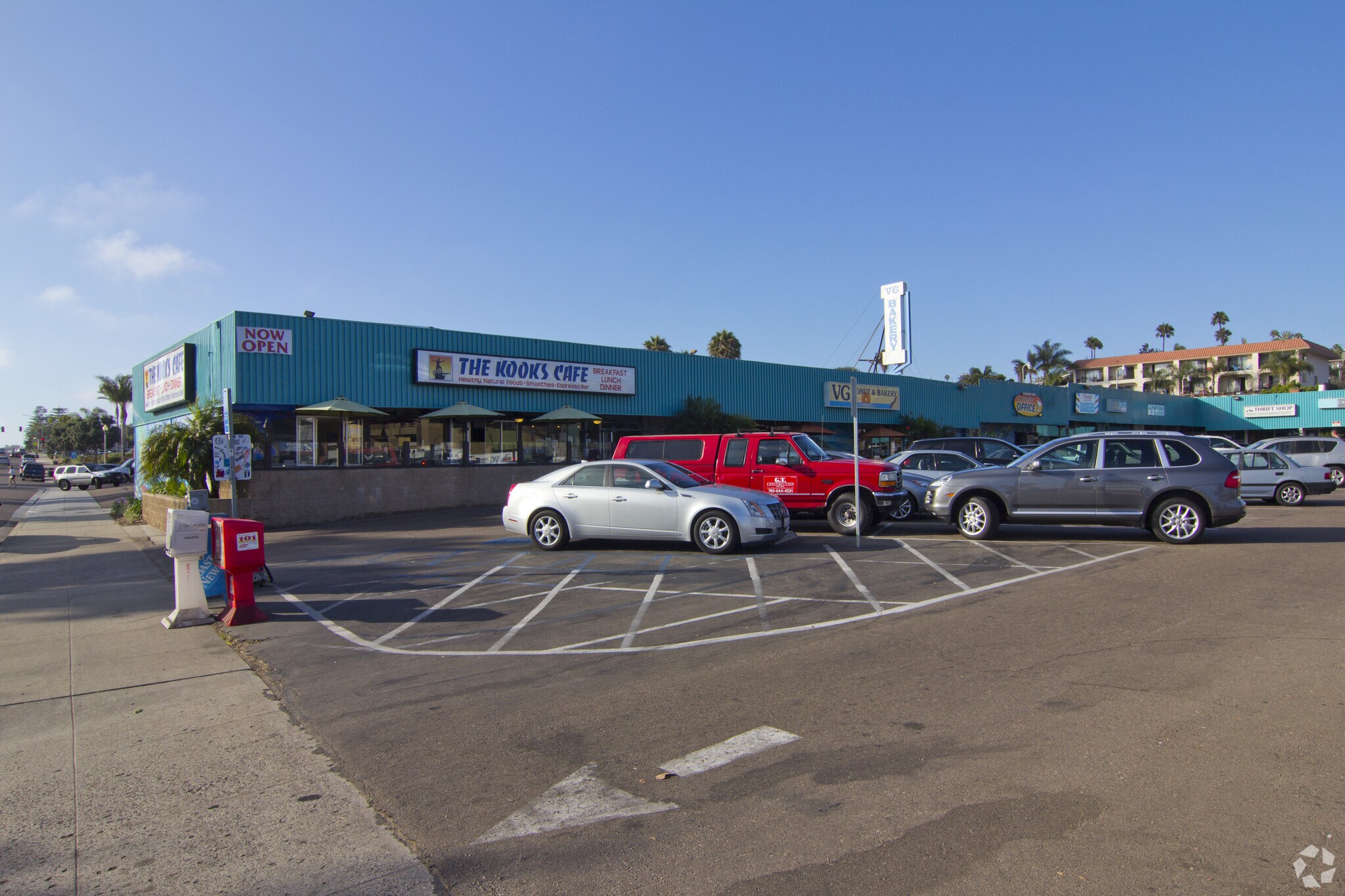 102-130 Aberdeen Dr, Cardiff By The Sea, CA for sale Primary Photo- Image 1 of 1
