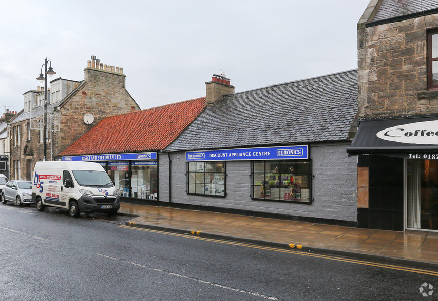 58-62 High St, Tranent for lease - Primary Photo - Image 1 of 4