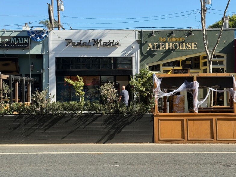 2907-2915 Main St, Santa Monica, CA for lease - Building Photo - Image 2 of 4