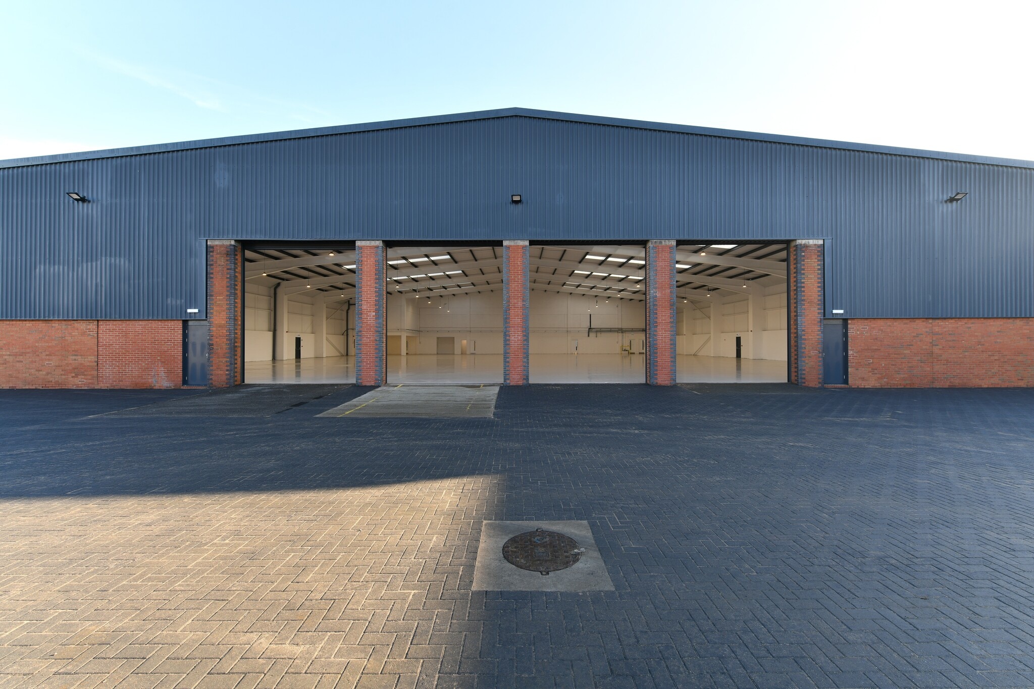 2 Calder Way, Slough for sale Building Photo- Image 1 of 1