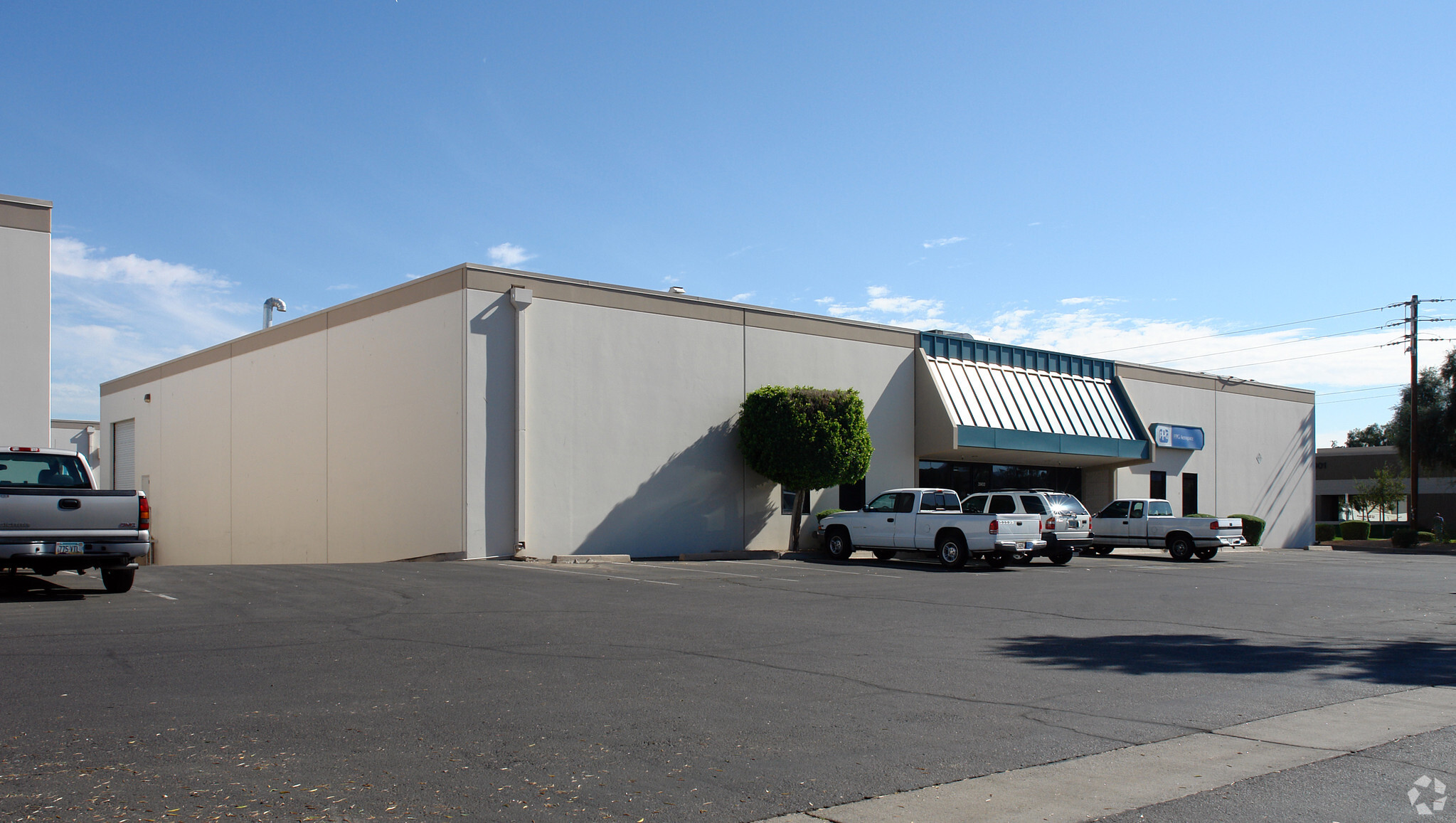 3902-3904 E Roeser Rd, Phoenix, AZ for sale Building Photo- Image 1 of 1