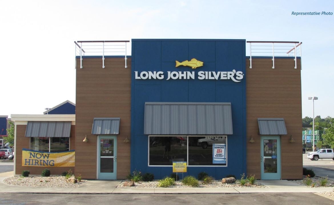 850 N Main St, Crown Point, IN for sale Primary Photo- Image 1 of 1