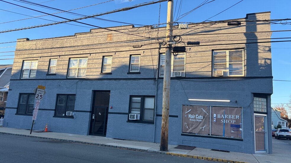 61-65 Montgomery St, Bloomfield, NJ for sale - Primary Photo - Image 1 of 1