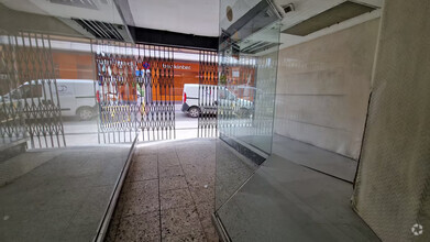 Retail in Alcalá De Henares, Madrid for lease Interior Photo- Image 1 of 3