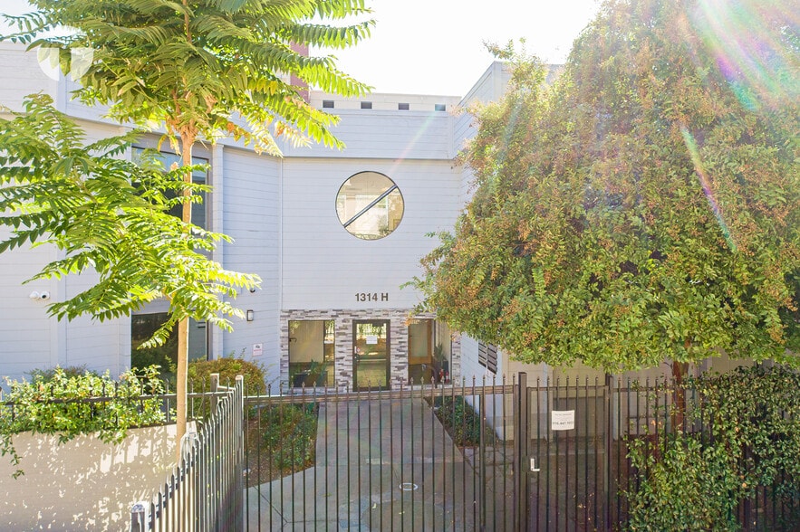 1314 H St, Sacramento, CA for sale - Building Photo - Image 3 of 31