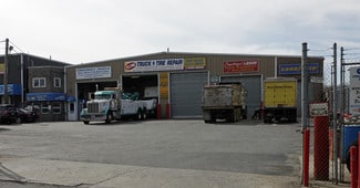 More details for 152 Industrial Loop, Staten Island, NY - Retail for Sale