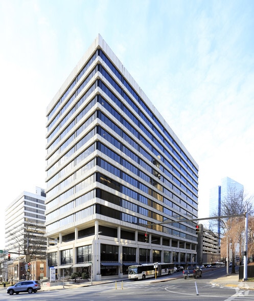 445 Hamilton Ave, White Plains, NY 10601 - White Plains Plaza - North ...