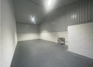 Greenham Business Park, Wellington for lease Interior Photo- Image 2 of 4
