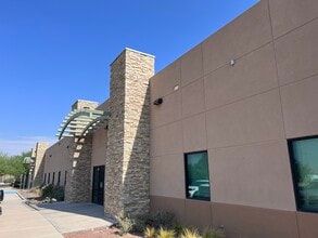 3821 Constitution Dr, El Paso, TX for lease Building Photo- Image 2 of 4