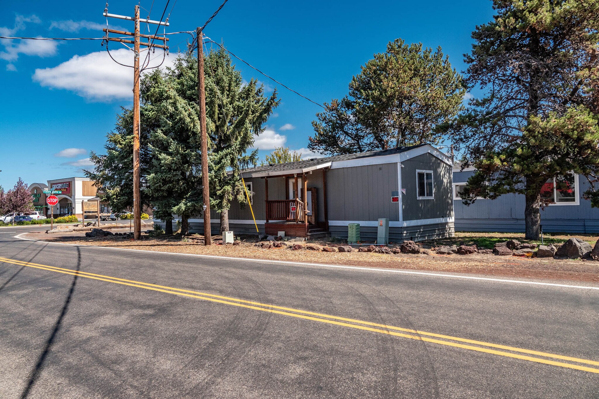 51386 Huntington Rd, La Pine, OR 97739 La Pine Mobile Home Park