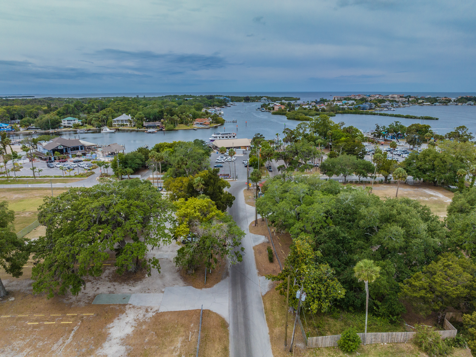 Port Richey Waterfront - Port Richey, FL for Sale | LoopNet