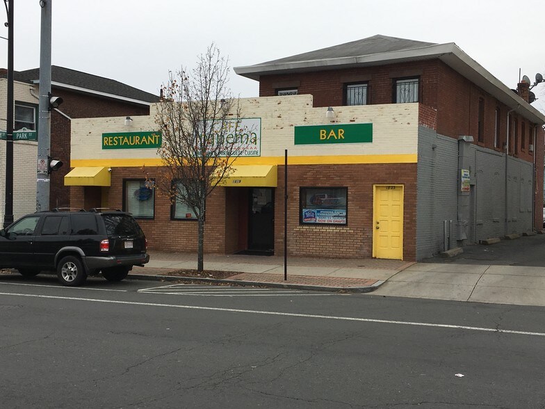 1819 Park St, Hartford, CT for sale - Building Photo - Image 1 of 1