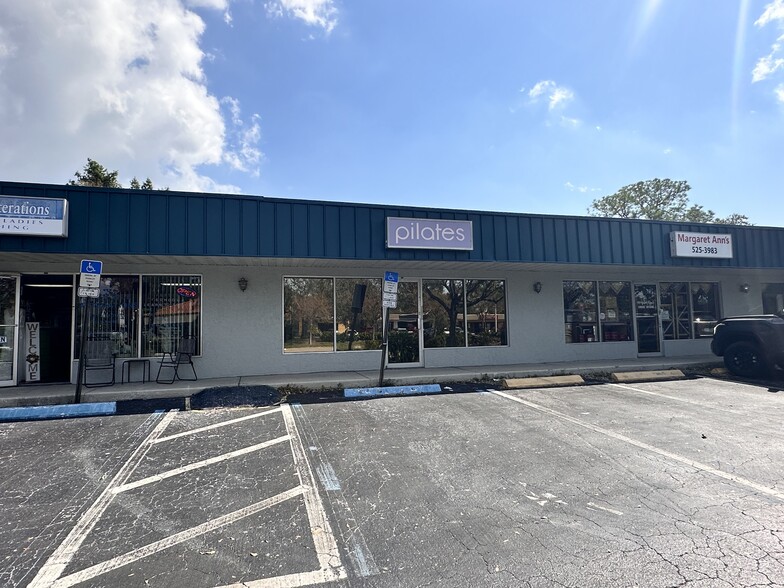 5625 4th St N, Saint Petersburg, FL for lease - Building Photo - Image 1 of 9