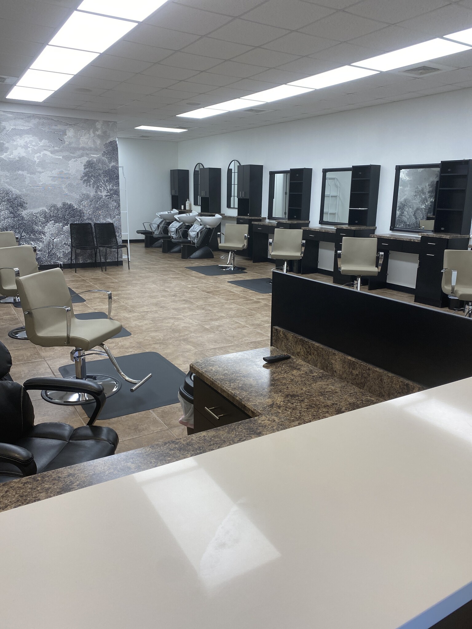 136 N Orchard St, Ormond Beach, FL for lease Interior Photo- Image 1 of 3