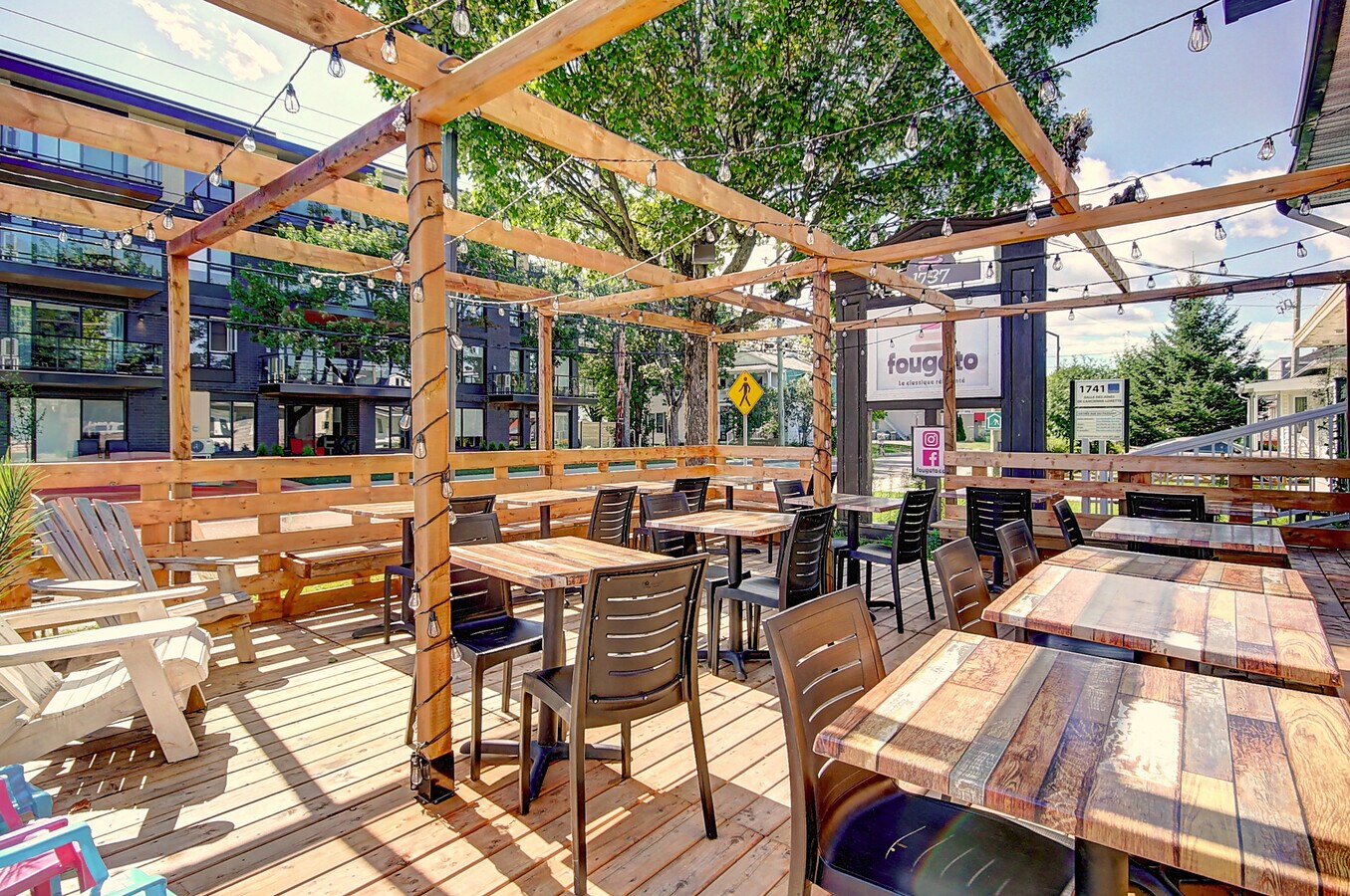 1737Z1739Z Rue NotreDame, L'anciennelorette, QC G2E 3C2 Retail for