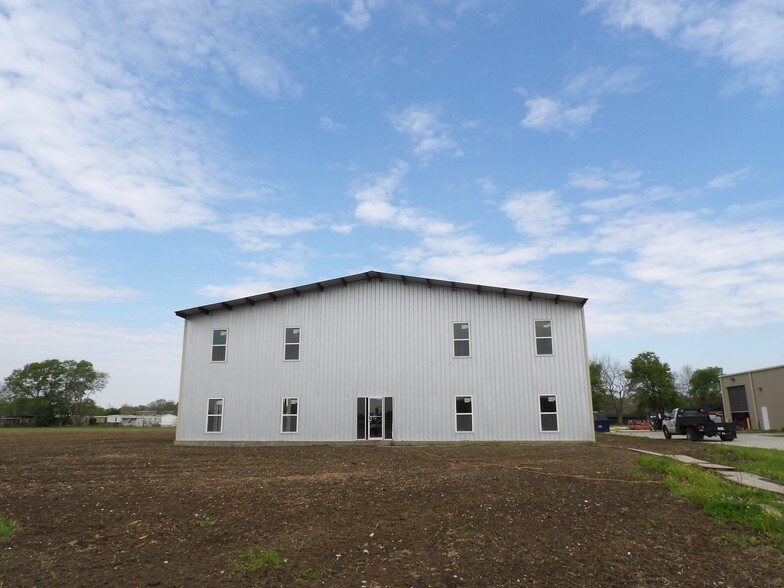 203 Trinity Ln, Gray, LA for sale - Building Photo - Image 1 of 1