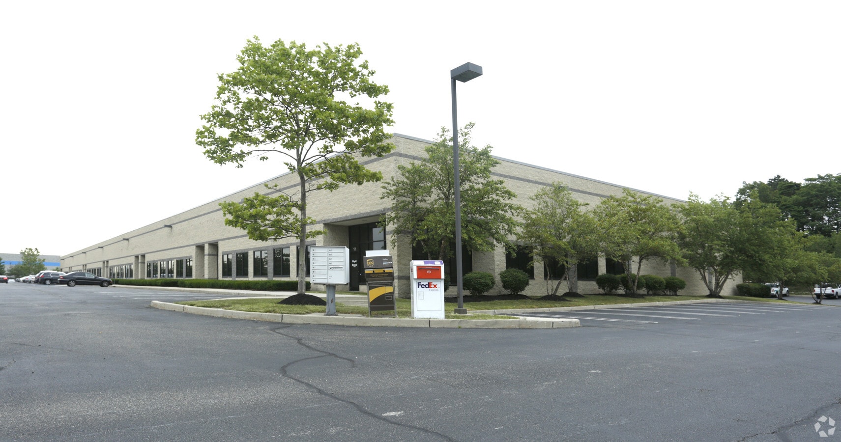 2500 Main St, Sayreville, NJ 08872