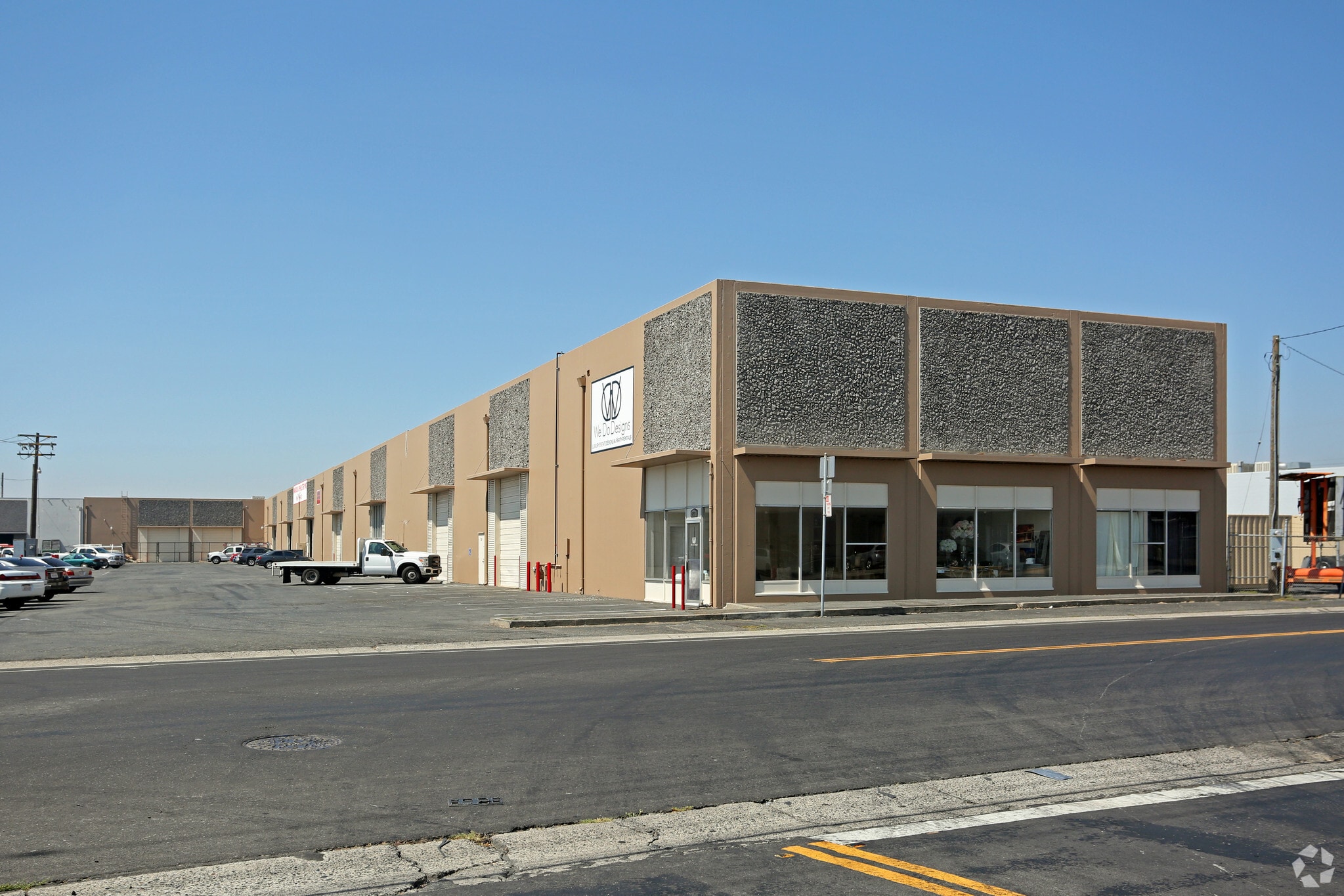 2151 Blumenfeld Dr, Sacramento, CA for sale Primary Photo- Image 1 of 11