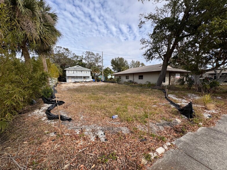 4615 Central Ave, Saint Petersburg, FL for sale - Other - Image 1 of 4