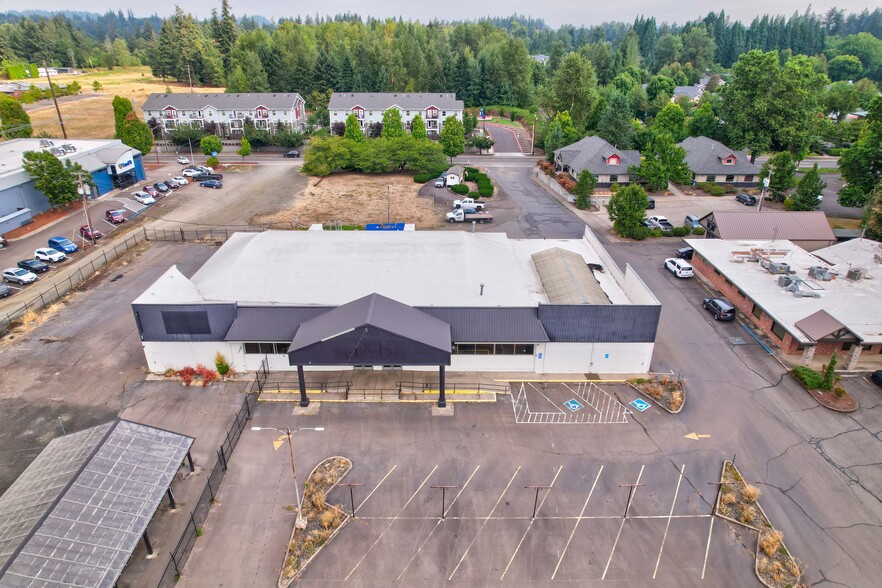 350 Hickory St NW, Albany, OR for lease - Building Photo - Image 2 of 16