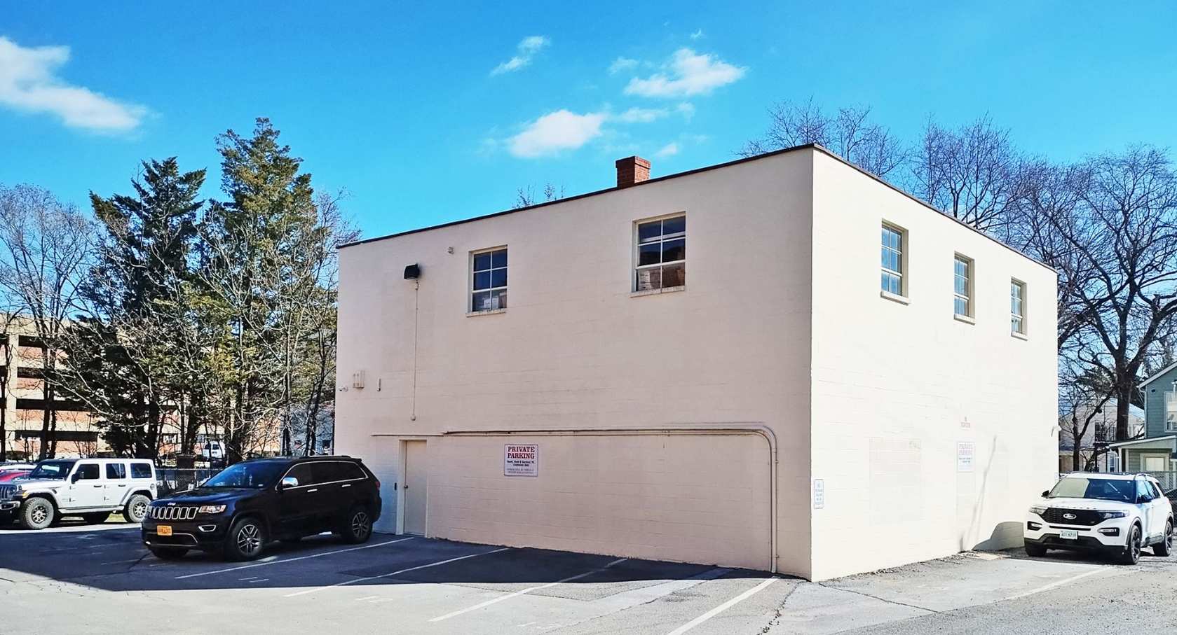 42 BILLINGS Aly, WINCHESTER, VA for sale Primary Photo- Image 1 of 3