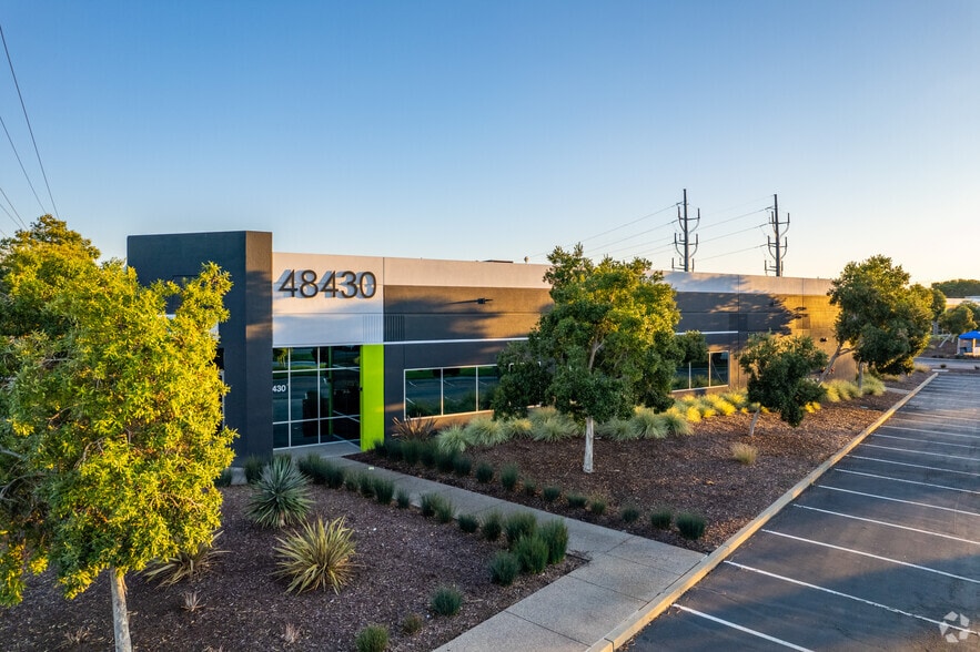 48430-48490 Lakeview Blvd, Fremont, CA for sale - Primary Photo - Image 1 of 1