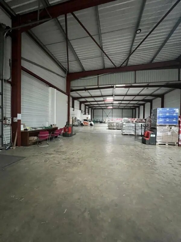 Industrial in Toulouse for lease Interior Photo- Image 1 of 6