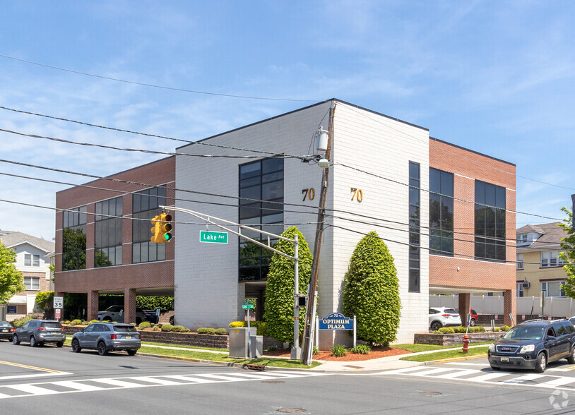 70 Ridge Rd, Lyndhurst, NJ for sale - Primary Photo - Image 1 of 1