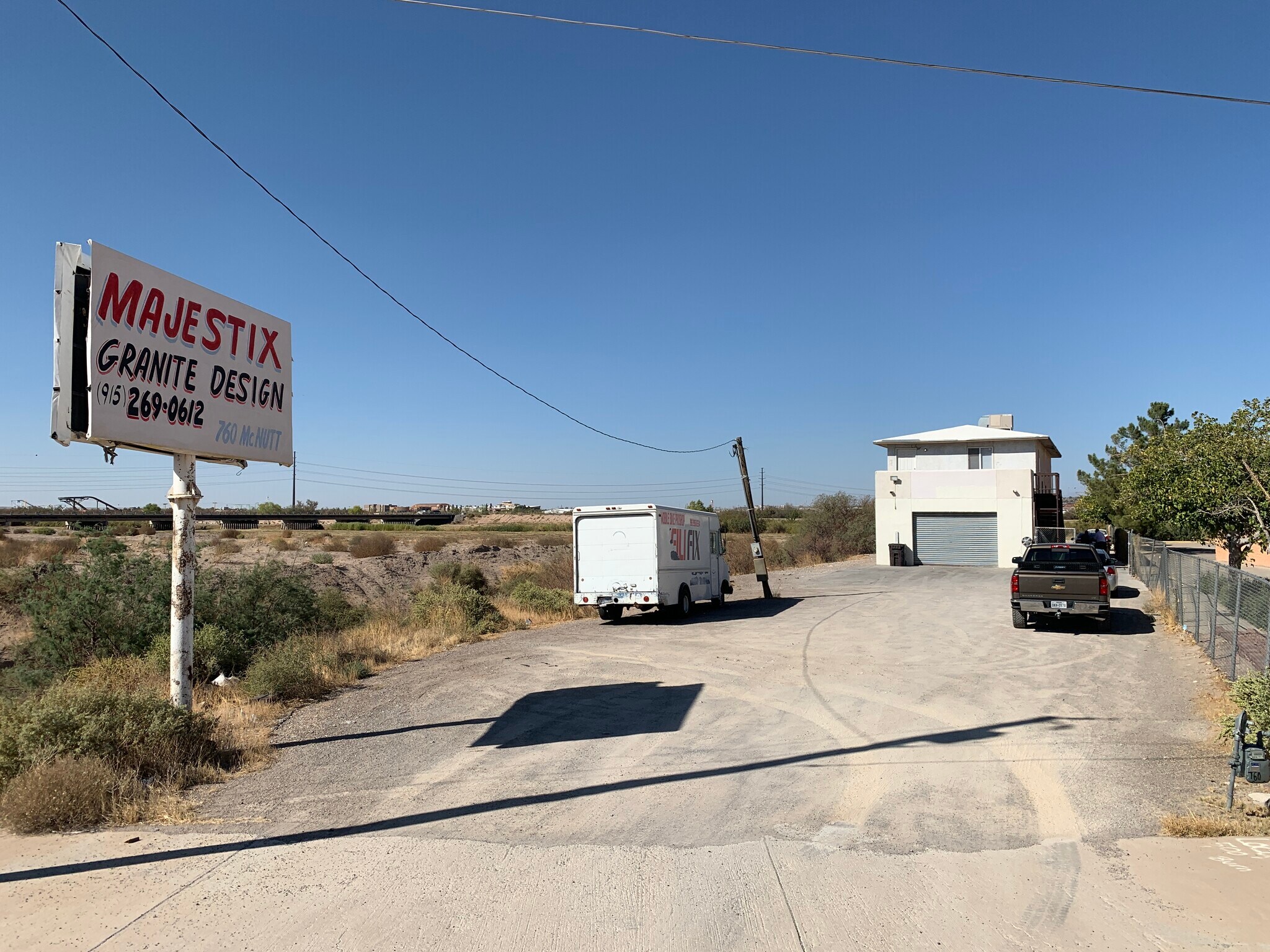 760 Mcnutt Rd, Sunland Park, NM 88063