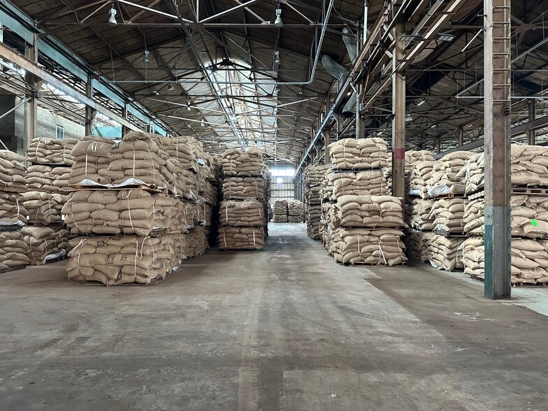 5500 Tabor Ave, Philadelphia, PA for lease - Building Photo - Image 3 of 4