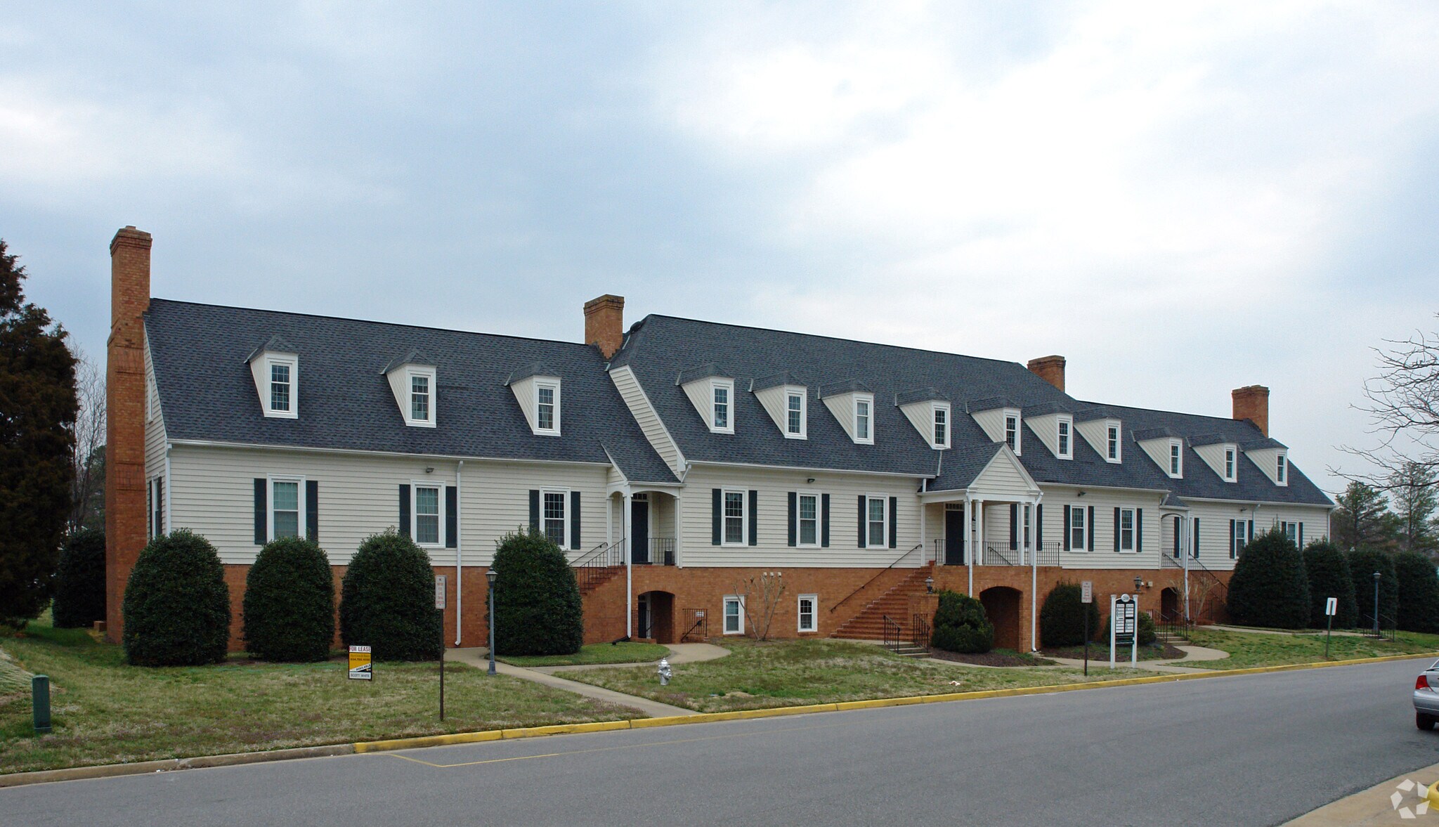 2500 Pocoshock Pl, Richmond, VA for sale Primary Photo- Image 1 of 30