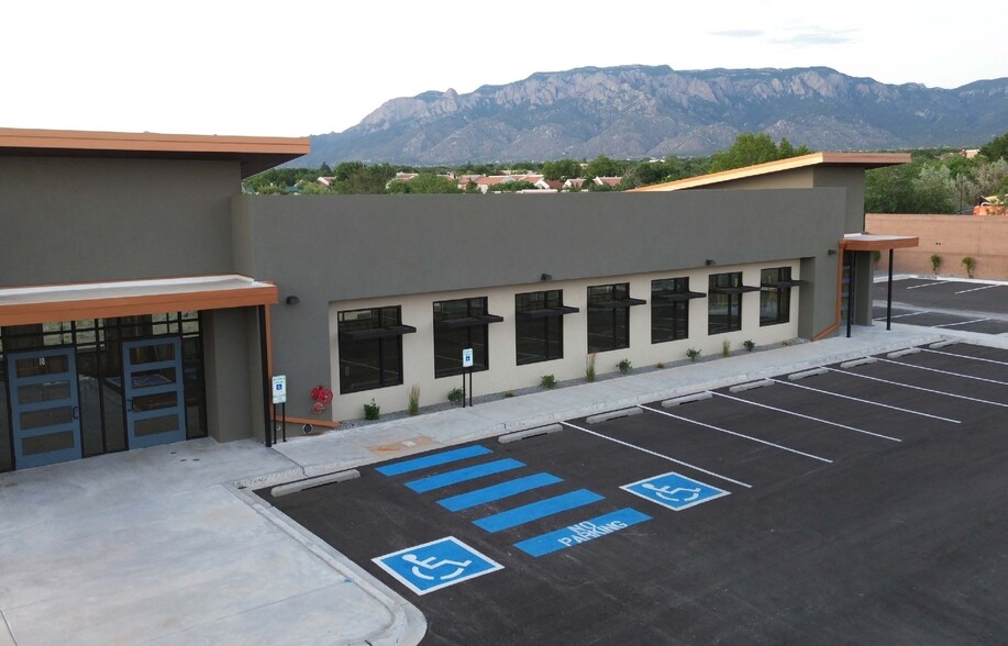 4710 Eubank Blvd NE, Albuquerque, NM for lease - Building Photo - Image 1 of 13