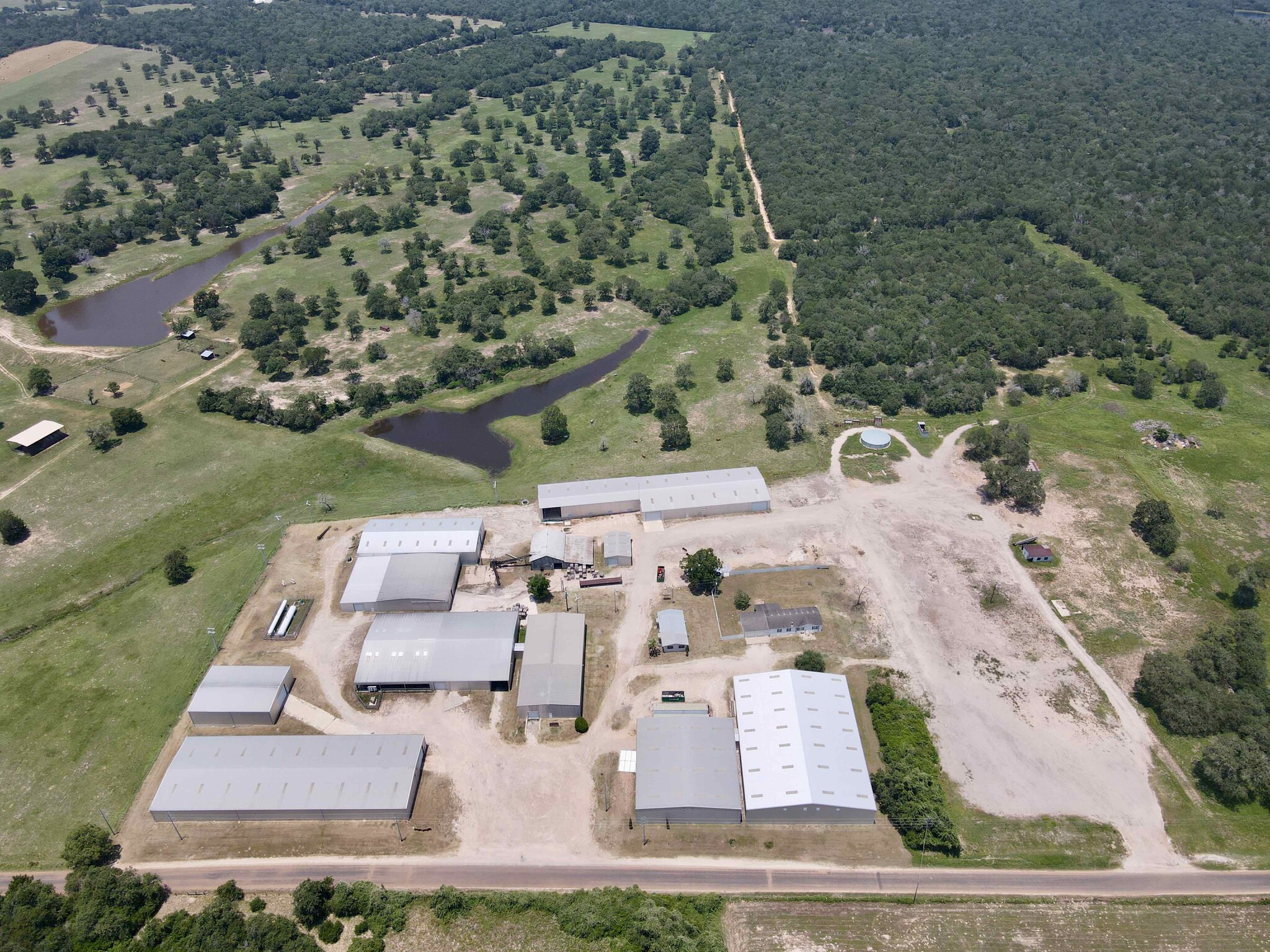 4710 Jeddo Rd, Waelder, Tx 78959 - Central Texas Warehouse Distribution 