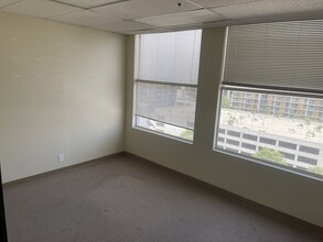 316 W 2nd St, Los Angeles, CA for lease Interior Photo- Image 2 of 8