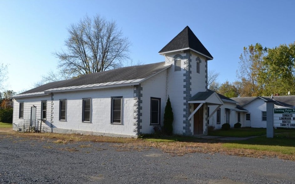 1061 State Route 4, Fort Edward, NY for sale - Primary Photo - Image 1 of 1