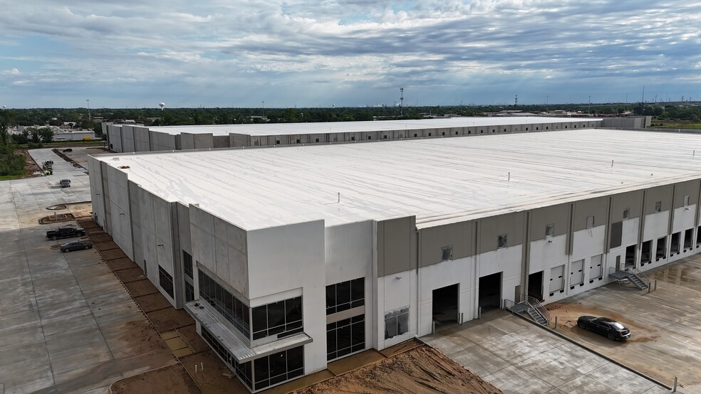 1823 Haden Rd, Houston, TX for lease - Building Photo - Image 3 of 4