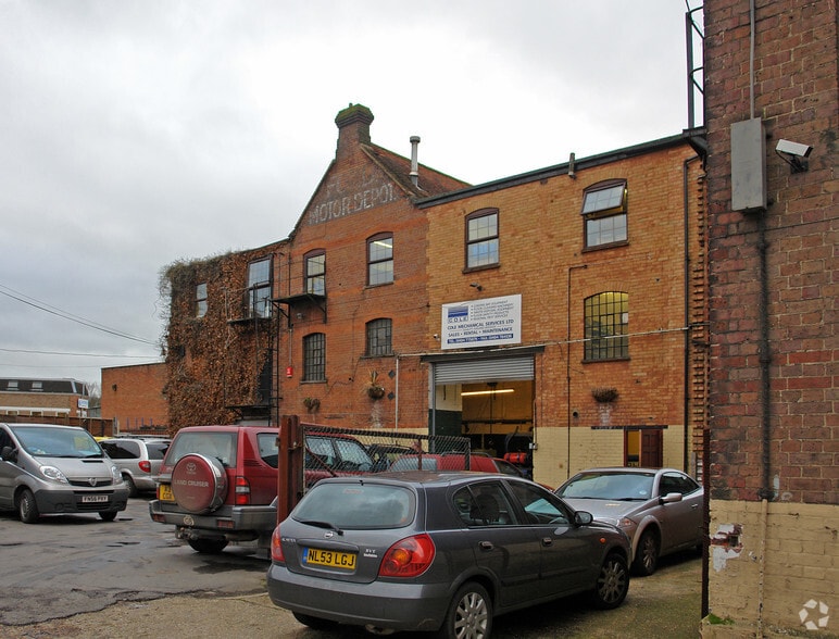 99 Waterside, Chesham for sale - Building Photo - Image 2 of 3