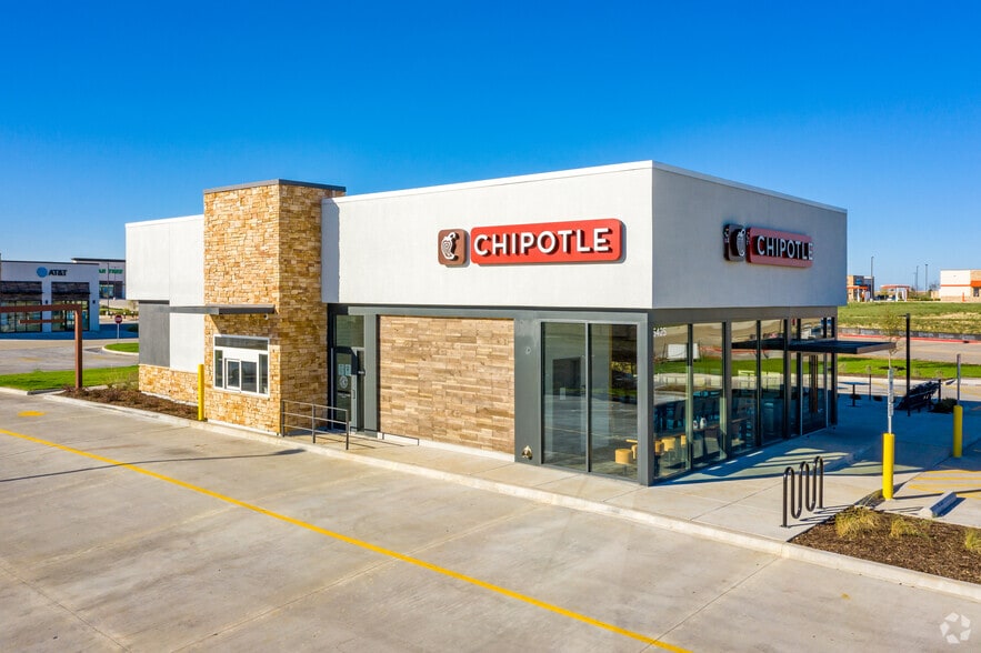 5425 McPherson Blvd, Fort Worth, TX 76123