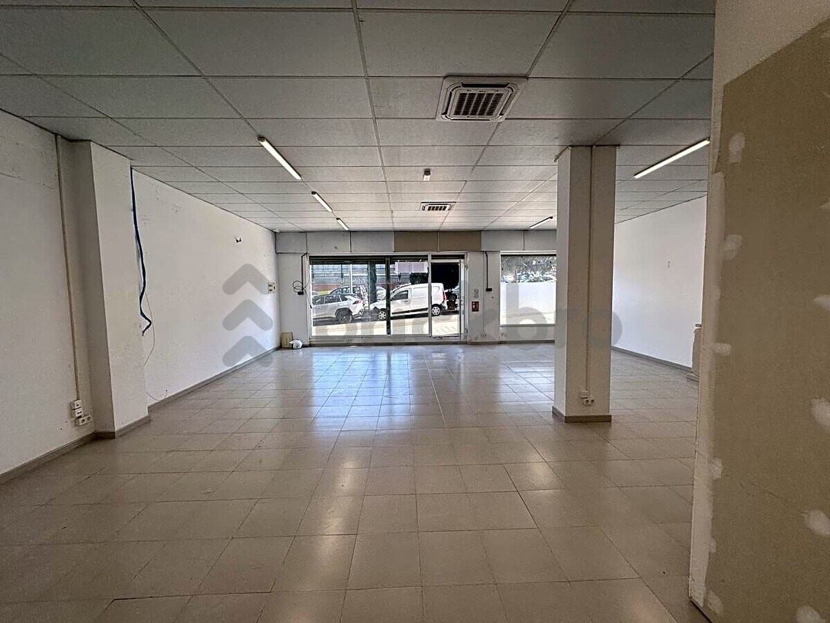 Carrer de Torné, 1, Barcelona, BAR 08033 -  -  - Interior Photo - Image 1 of 12