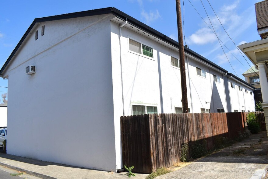 403 Solano St, Suisun City, CA for sale - Building Photo - Image 3 of 10