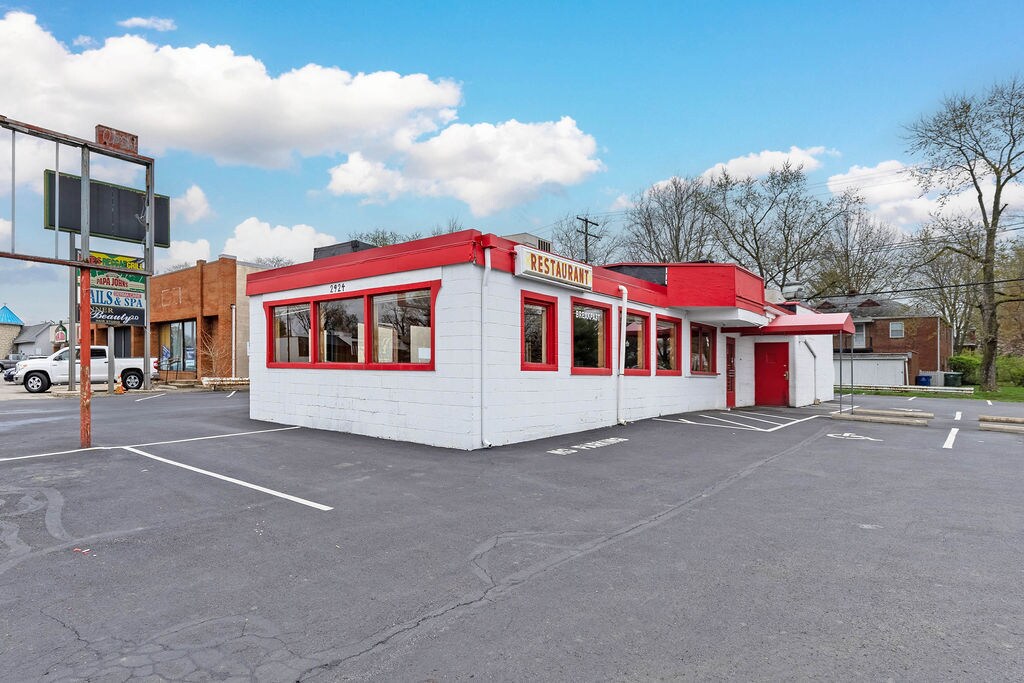 2924 E Main St, Columbus, OH for sale Building Photo- Image 1 of 1