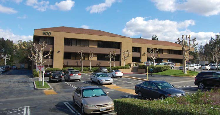 500 S Anaheim Hills Rd, Anaheim, CA for lease - Primary Photo - Image 1 of 7