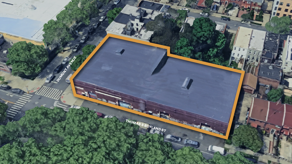 670 Thomas S Boyland St, Brooklyn, NY for lease - Building Photo - Image 1 of 4