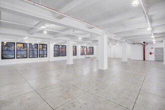 230 W 38th St, New York, NY for lease Interior Photo- Image 2 of 4