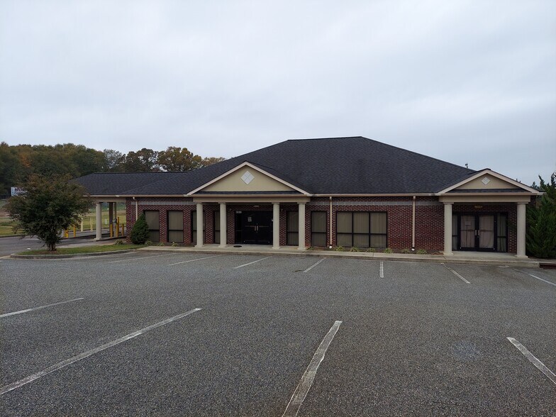 416 S Main St, Shelby, NC for sale - Building Photo - Image 1 of 1
