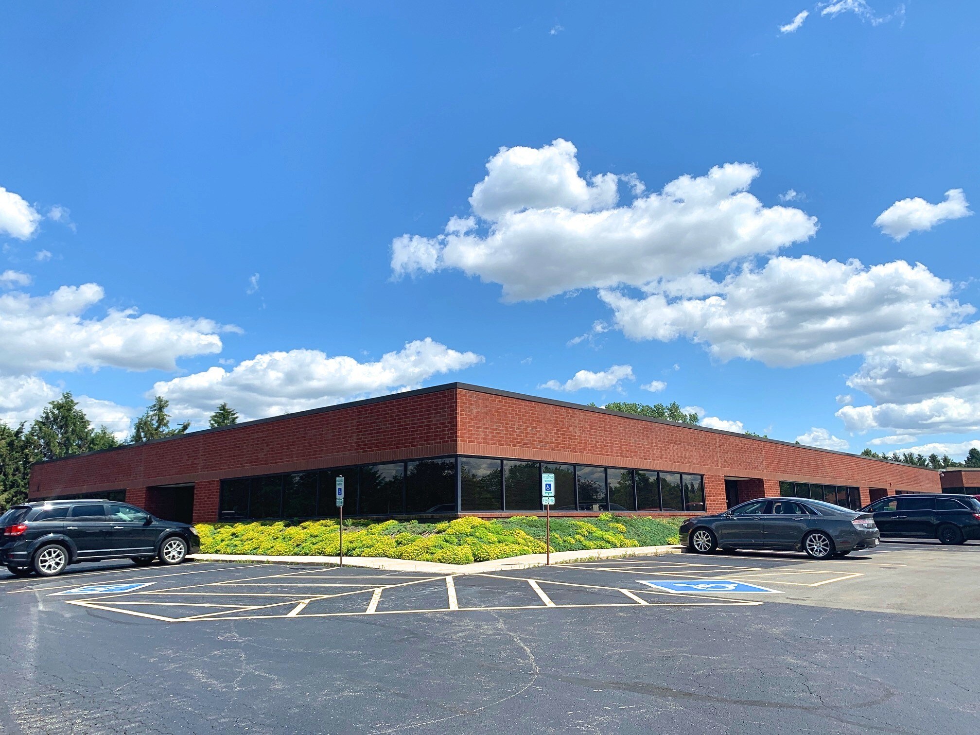 1806 Fox Dr, Champaign, IL for sale Building Photo- Image 1 of 1