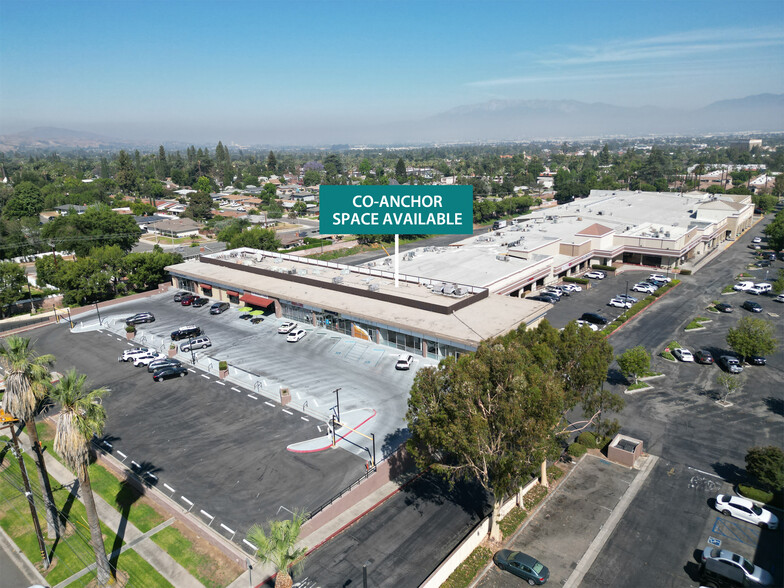 700 E Redlands Blvd, Redlands, CA for lease - Building Photo - Image 1 of 33